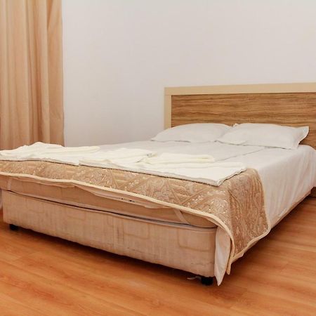 Guest Apartments Salena Солнечный берег Экстерьер фото