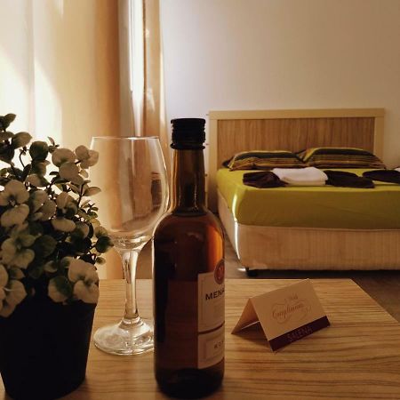 Guest Apartments Salena Солнечный берег Экстерьер фото
