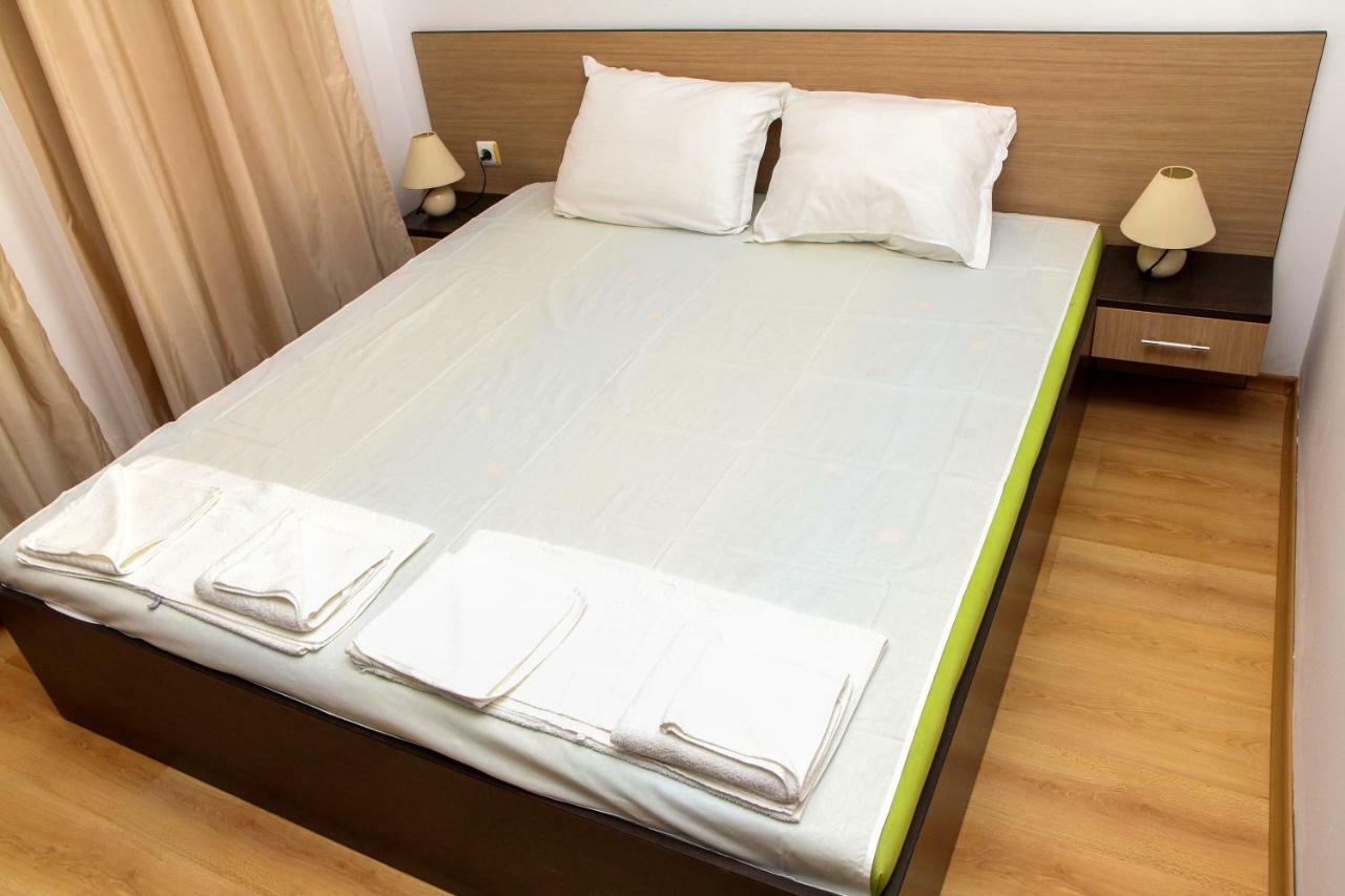 Guest Apartments Salena Солнечный берег Экстерьер фото