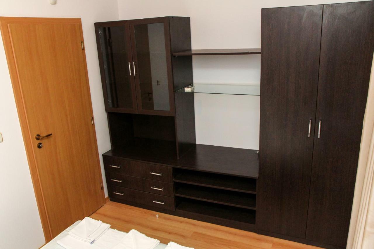 Guest Apartments Salena Солнечный берег Экстерьер фото