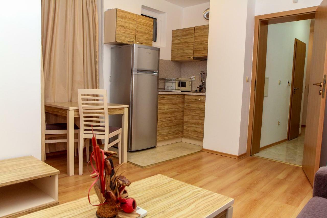 Guest Apartments Salena Солнечный берег Экстерьер фото