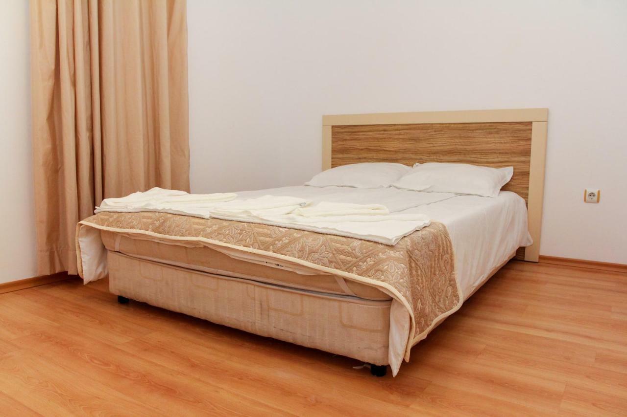 Guest Apartments Salena Солнечный берег Экстерьер фото