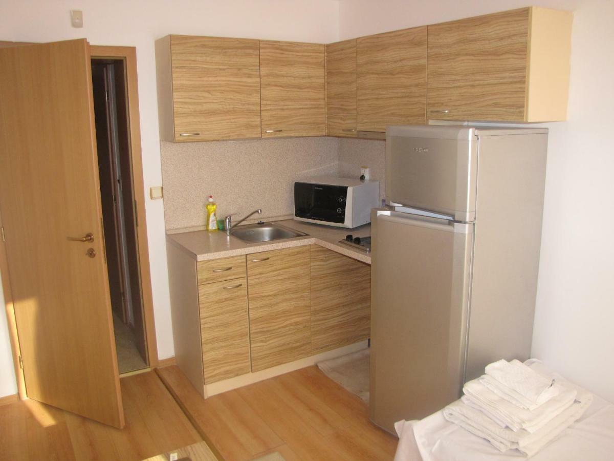 Guest Apartments Salena Солнечный берег Экстерьер фото