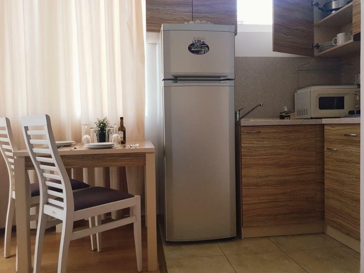 Guest Apartments Salena Солнечный берег Экстерьер фото